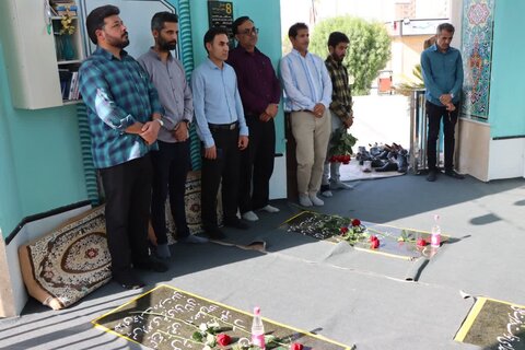 تصاویر/ تجدید بیعت مسئولان عالیشهر با آرمان شهدا