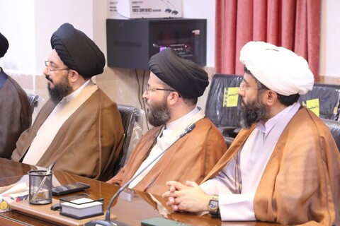 جلسه هم‌اندیشی کادر مدیریت حوزه علمیه استان یزد