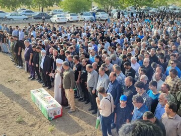 تصاویر / مراسم تشییع شهید روح االه نوری از شهدای تجاوز رژیم جعلی اسراییل در سگزآباد شهرستان بویین زهرا