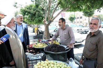 نماینده ولی‌فقیه در کرمانشاه از همدلی اصناف و بازاریان تقدیر کرد
