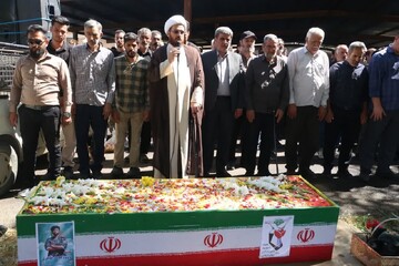 آیین تشییع شهید ظاهری در تویسرکان برگزار شد+تصاویر