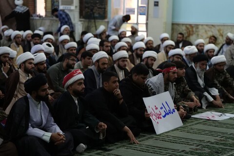 تصاویر/تجمع و خروش انقلابی طلاب و روحانیون حوزه علمیه اهواز