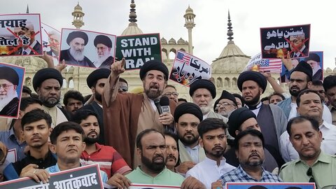لکھنؤ میں آیت اللہ خامنہ ای کے قتل کی دھمکیوں اور میڈیا کے گستاخ رویّے کے خلاف احتجاج