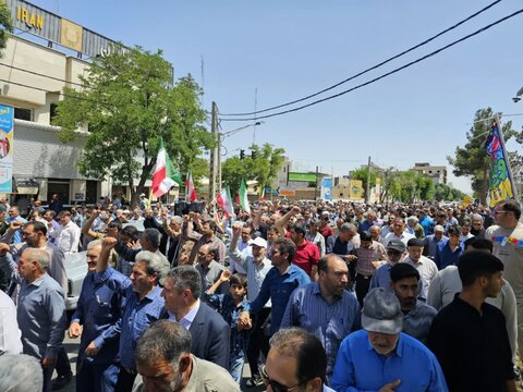 تصاویر / مراسم تشییع شهید روح االه نوری از شهدای تجاوز رژیم جعلی اسراییل در سگزآباد شهرستان بویین زهرا