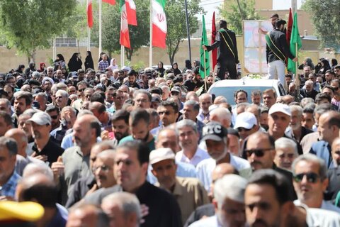 تصاویر/ آئین تشییع پیکر مطهر شهید ابراهیم فضلی در خمین