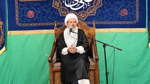 برگزاری آیین تلبّس دو تن از طلاب حوزه علمیه یزد به لباس مقدس روحانیت