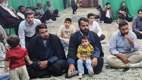 برگزاری آیین تلبّس دو تن از طلاب حوزه علمیه یزد به لباس مقدس روحانیت