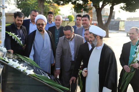 تصاویر / تجدید میثاق مسولان قضایی استان قزوین با شهدا