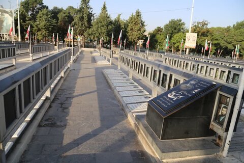 تصاویر / تجدید میثاق مسولان قضایی استان قزوین با شهدا