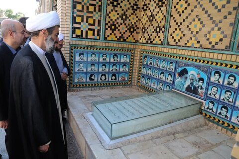 تصاویر / تجدید میثاق مسولان قضایی استان قزوین با شهدا