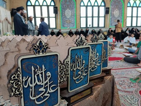 تصاویر / آئین تقدیر و تجلیل از مرتلین قرآن کریم در قزوین