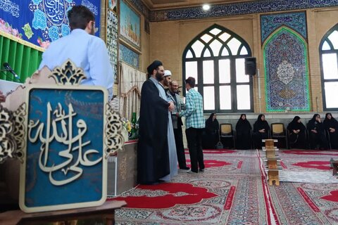 تصاویر / آئین تقدیر و تجلیل از مرتلین قرآن کریم در قزوین