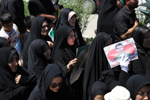 تصاویر/مراسم تشییع و تدفین شهید مدافع وطن در شهر توپ آغاج