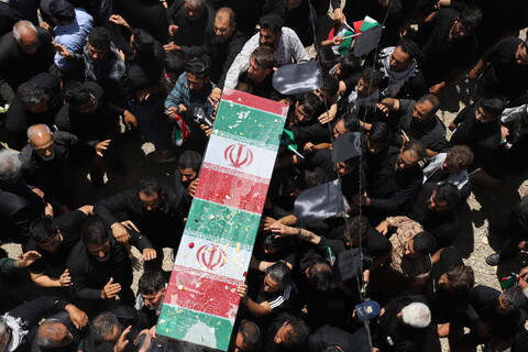 تصاویر/مراسم تشییع و تدفین شهید مدافع وطن در شهر توپ آغاج