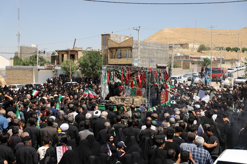 تصاویر/مراسم تشییع و تدفین شهید مدافع وطن در شهر توپ آغاج