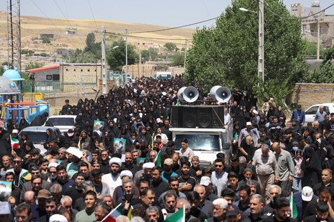 تصاویر/مراسم تشییع و تدفین شهید مدافع وطن در شهر توپ آغاج