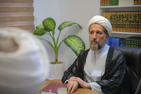 تصاویر / نشست ماهانه ائمه جمعه استان قزوین با حضور نماینده ولی فقیه در استانقزوین برگزار شد.