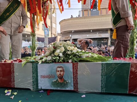 تصاویر/تشییع پیکر شهید مبارزه با اسرائیل در کاشان