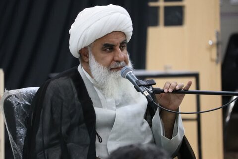 تصاویر/ جلسه آموزش روانخوانی قرآن کریم در مسجد جنرال ارومیه