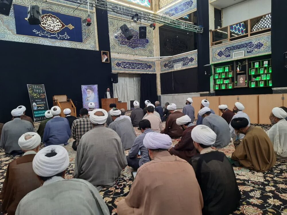 شعار «ایرانِ حسین تا ابد پیروز است» سرلوحه هیئات مذهبی کاشان