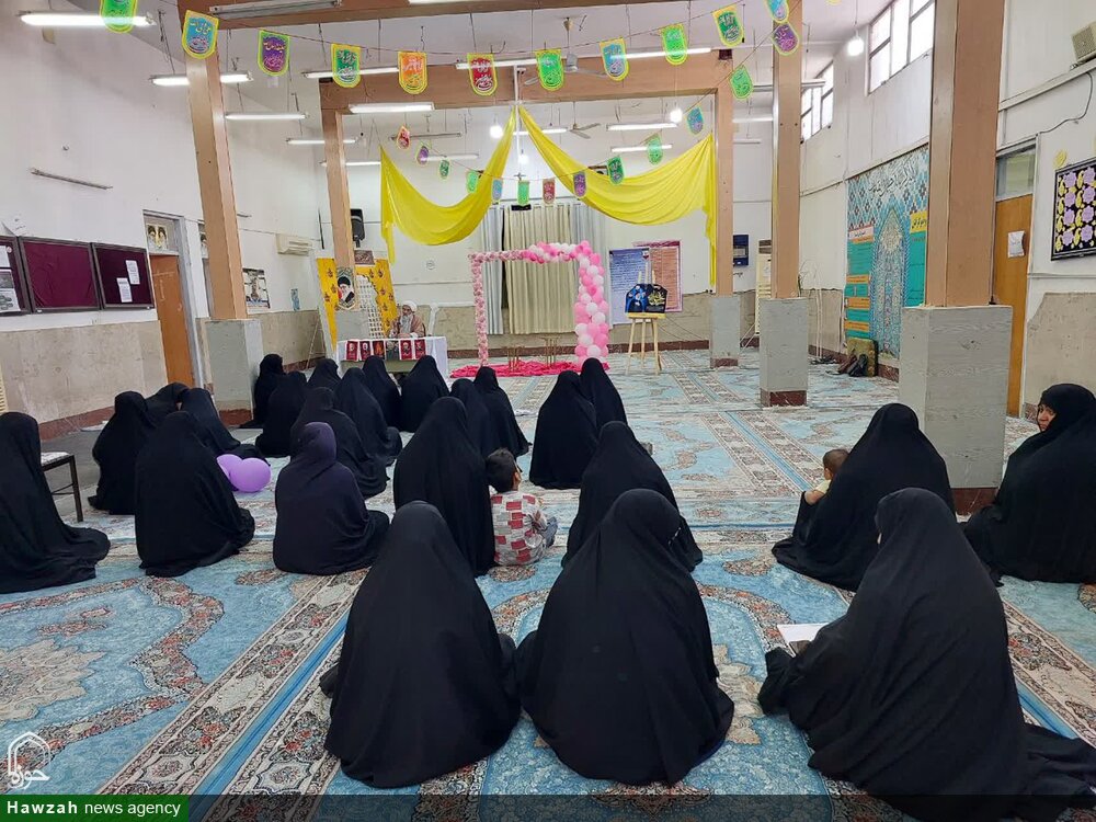 برگزاری نشست تبیینی «جنگ رژیم صهیونی علیه ایران» در مدرسه علمیه امام خمینی(ره) بندر امام