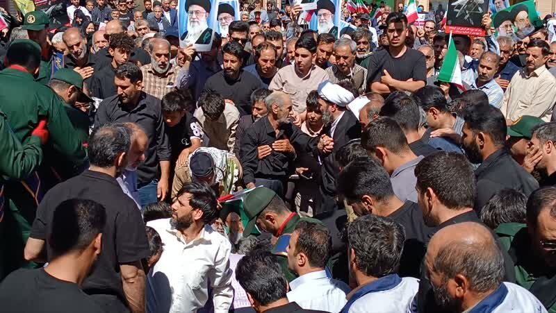 فیلم| مراسم تشییع پیکر شهید ولایت در شهر توپ آغاج بیجار