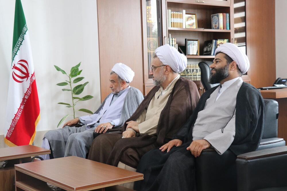 جلسه برنامه ریزی اجتماع مبلغین در آستانه ماه محرم در گرگان+تصاویر