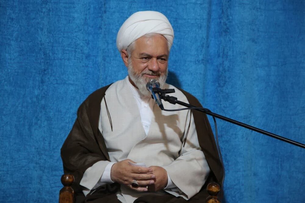 مشکل اصلی دشمن، استقلال ایران اسلامی است