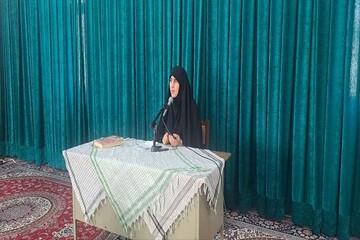 تبیین وظیفه مردم در شرایط امروزی بر عهده بانوان طلبه است+ عکس
