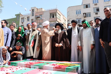 تصاویر/ تشییع پیکر مطهر شش تن از شهدای جنگ رژیم صهیونی علیه ایران در اهواز