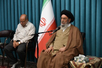 روضه‌ای که پشتوانه دینی نداشته باشد، موجب سستی در دین می‌شود