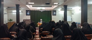 برگزاری همایش تبیینی _ توجیهی مبلغان خواهر در مرکز تخصصی الزهرا(س) شهرستان اهواز+ تصاویر