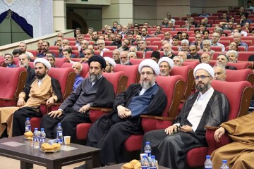 تصاویر/ همایش تشکل های دینی در آستانه ماه محرم در تبریز