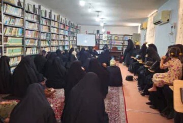 امیدآفرینی طلاب و مبلغین در بین مردم تکلیف پیش‌رو است