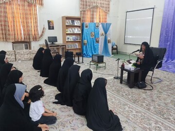 احمدی روشن‌های دیگری  از دل شهدا سر بلند می‌کنند