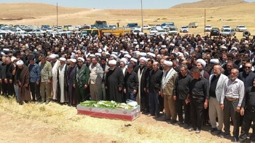 فیلم|  پیکر پاک شهید والامقام و سرافراز مدافع وطن سردار "حاج‌جواد نجفیان" در میاندوآب