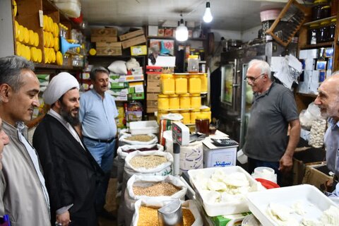 تصاویر/ حضور امام جمعه خوی در جمع اصناف
