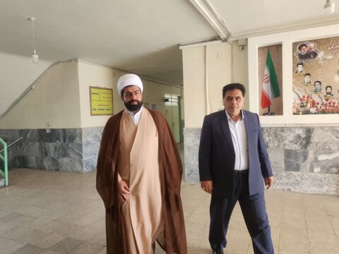 تصاویر/ بازدید امام جمعه چایپاره از اداره آموزش و پرورش این شهرستان