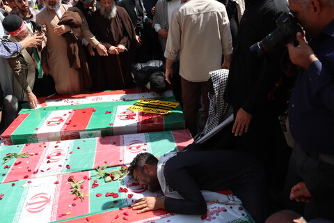 تشییع پیکر مطهر شش تن از شهدای حمله تروریستی صهیونیستی در اهواز