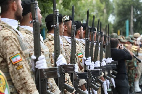 تصاویر/ آیین تشییع پیکر شهید مدافع وطن علی پیری جناقرد