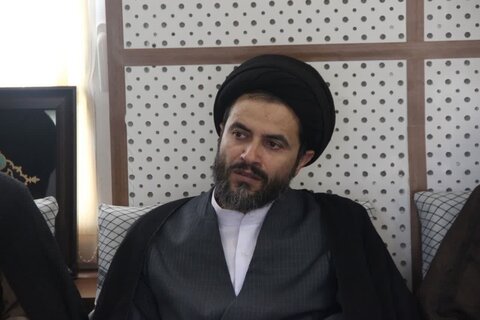 تصاویر / جلسه نهادهای حوزوی با موضوع قرارگاه بلاغ مبین در حوزه علمیه استان قزوین