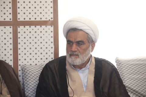 تصاویر / جلسه نهادهای حوزوی با موضوع قرارگاه بلاغ مبین در حوزه علمیه استان قزوین