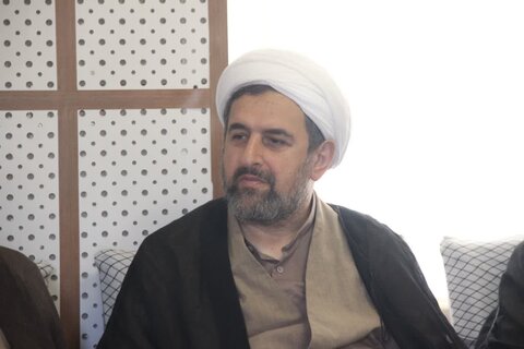 تصاویر / جلسه نهادهای حوزوی با موضوع قرارگاه بلاغ مبین در حوزه علمیه استان قزوین