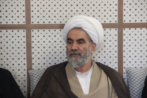 تصاویر / جلسه نهادهای حوزوی با موضوع قرارگاه بلاغ مبین در حوزه علمیه استان قزوین