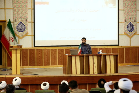 تصاویر/ نشست تبیینی تبلیغی وضعیت کنونی جامعه