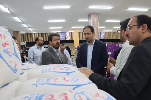 تصاویر / بازدید سرزده استاندار همدان از مراکز عرضه و توزیع کالاهای اساسی