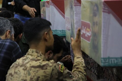 تصاویر/ مراسم وداع با شهدای حمله اسرائیل به یزد