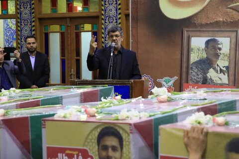 تصاویر/ مراسم وداع با شهدای حمله اسرائیل به یزد