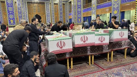 تصاویر/ مراسم وداع با شهدای حمله اسرائیل به یزد