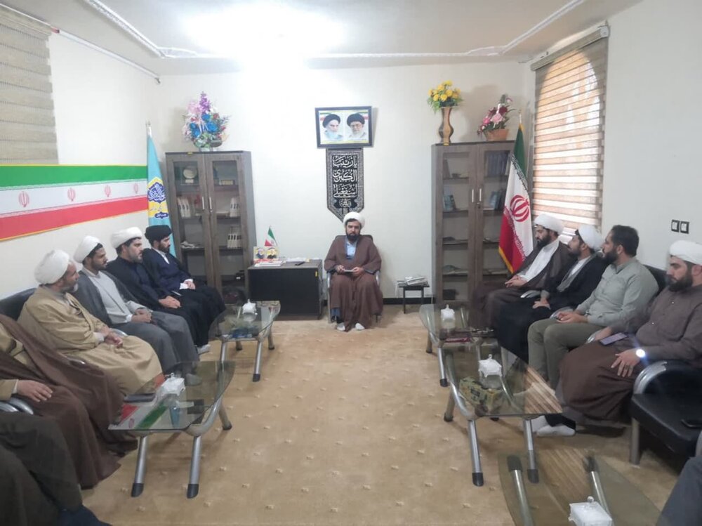 تصاویر/نشست روحانیون در شهرستان چرداول